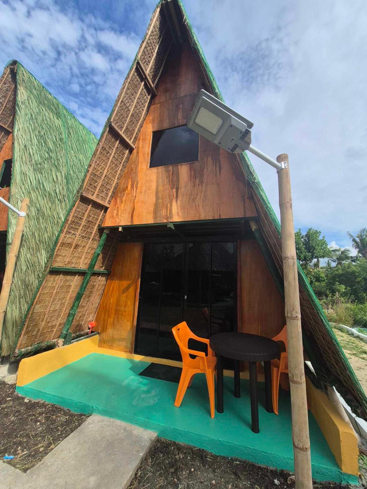 Nirvana Resort & Dive Centre - Moalboal Eksteriør bilde